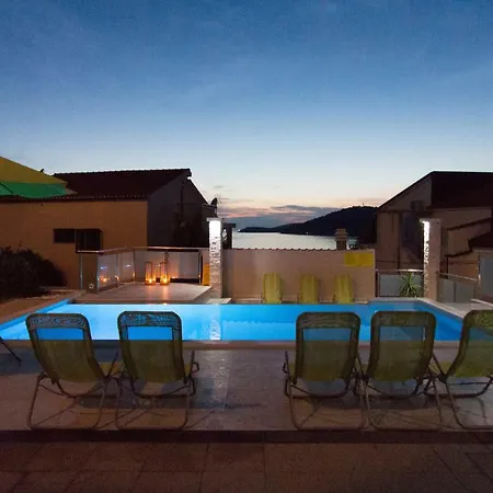 Sunset Apartment